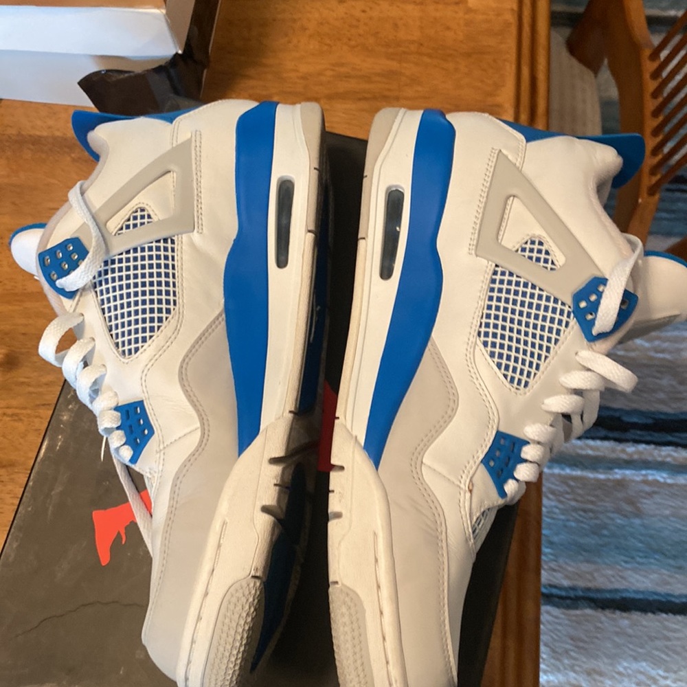 Jordan 4 (SOLD) - Picture 3 of 8